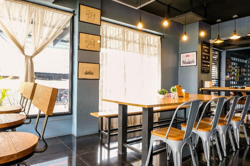 Isleep Guesthouse Чиангмай Екстериор снимка