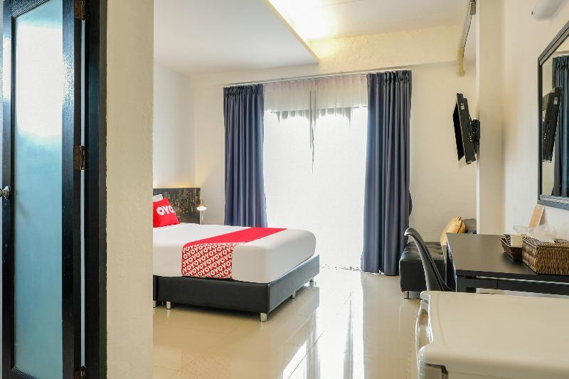 Isleep Guesthouse Чиангмай Екстериор снимка