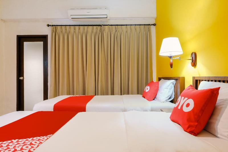 Isleep Guesthouse Чиангмай Екстериор снимка